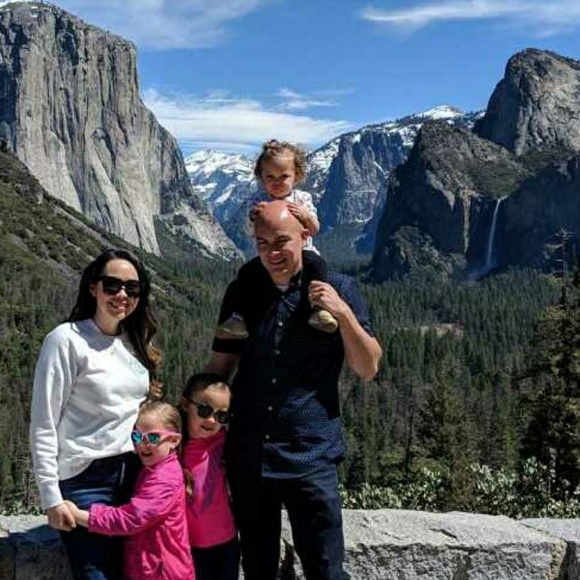 Meet your Posher, Sarah - Picture 3 of 4